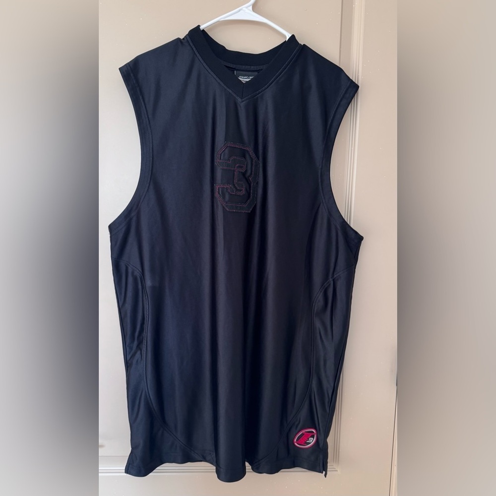 Vintage 2003 Reebok Allen Iverson #3 Men's Size XL
Football Jersey Black